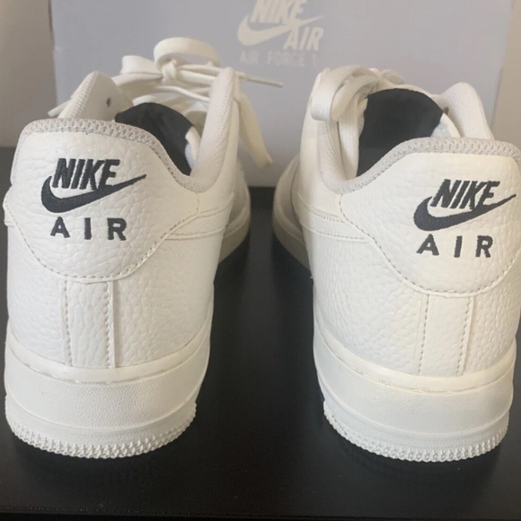 Air Force 1 Low '07 1 'Sail Black' Sz: 10 - Picture 6 of 6